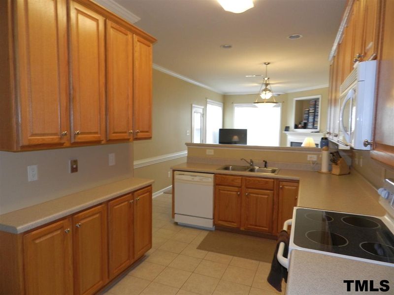 218 Bayleigh Ct, Garner, NC 27529