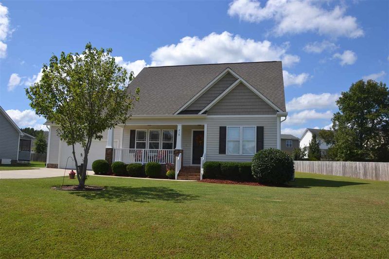 218 Bear Oak Dr, Smithfield, NC 27577
