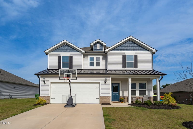 218 Braeburn Dr, Graham, NC 27253