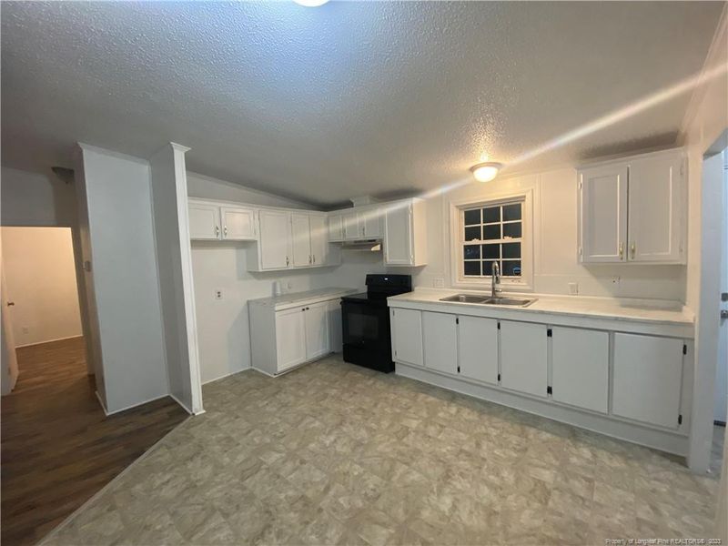 218 Castle Wood, Sanford, NC 27332