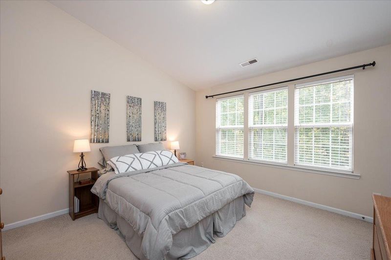 218 Cedar Elm Rd, Durham, NC 27713