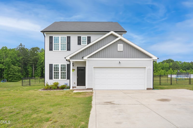 218 Day Lily St, Selma, NC 27576