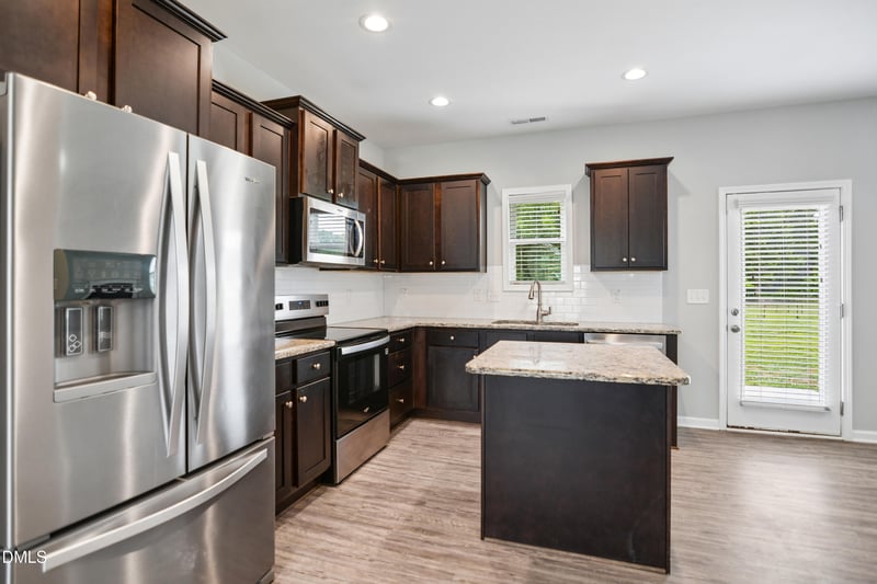 218 Day Lily St, Selma, NC 27576