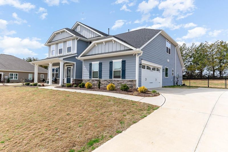 218 Glenkirk Pl, Garner, NC 27529