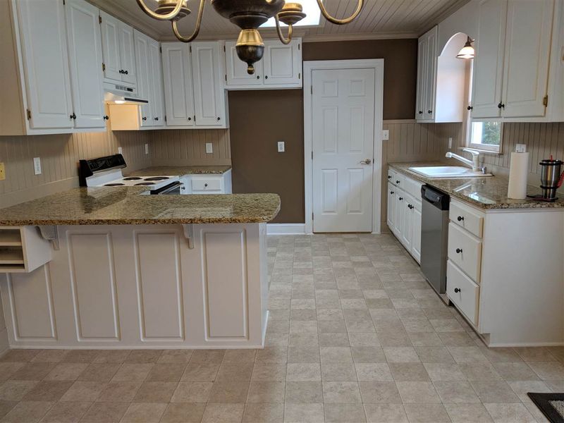 218 Goldfield Dr, Garner, NC 27529