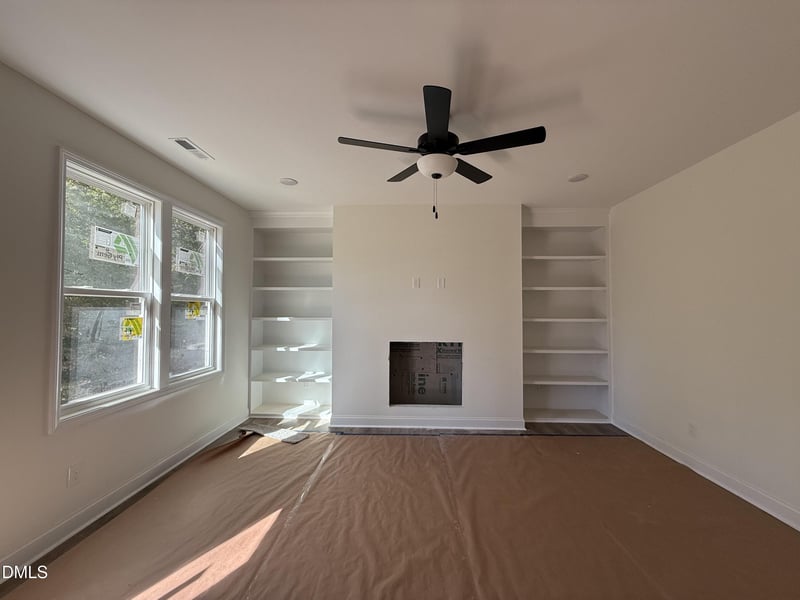 218 Hillcrest Ln, Clayton, NC 27520