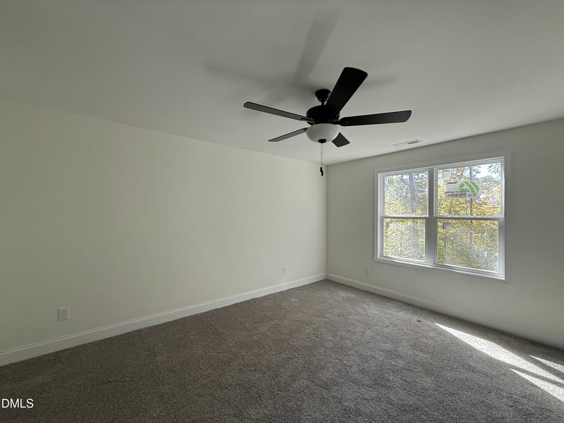 218 Hillcrest Ln, Clayton, NC 27520