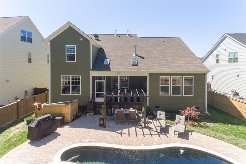 218 Kinney Glenn Ct, Durham, NC 27713