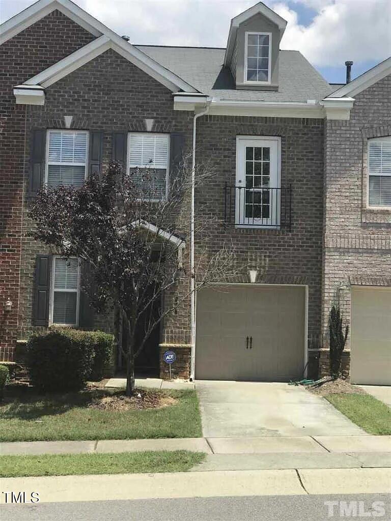 218 Lone Star Way, Cary, NC 27519
