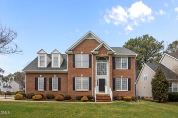 218 Longbridge Dr, Cary, NC 27518