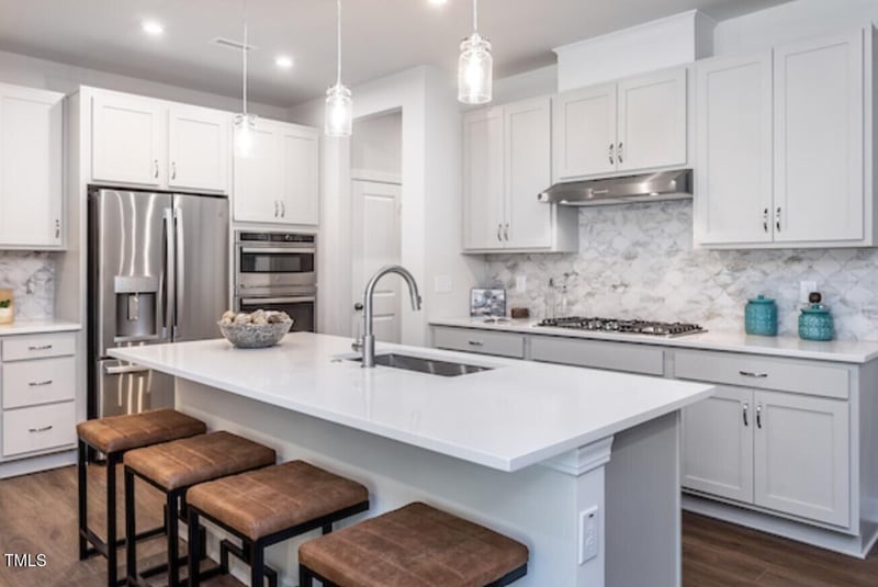 218 Oak Summit Pl, Chapel Hill, NC 27516
