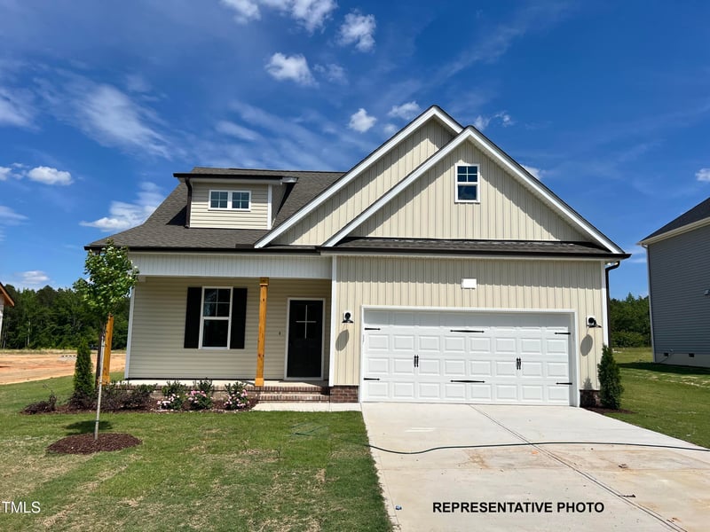 218 Oakdale Ave, Clayton, NC 27520