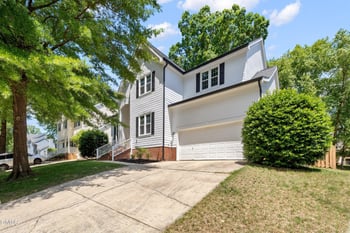218 Swansboro Dr, Cary, NC 27519