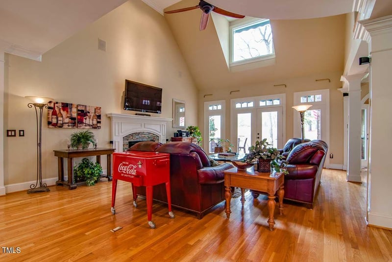218 Tennwood Ct, Durham, NC 27712