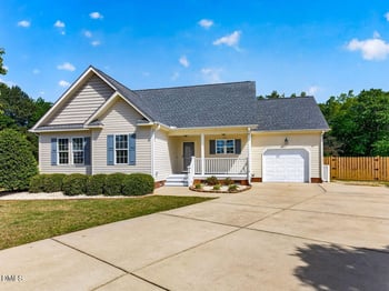 218 Topsail Dr, Angier, NC 27501