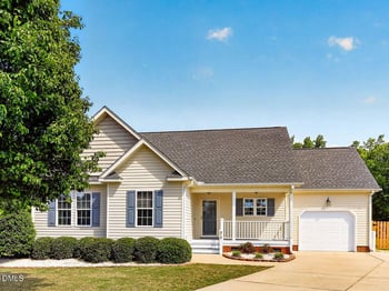 218 Topsail Dr, Angier, NC 27501