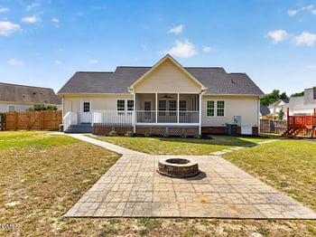 218 Topsail Dr, Angier, NC 27501