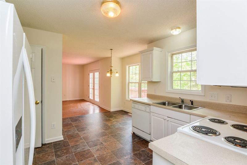 218 Walbury Dr, Knightdale, NC 27545