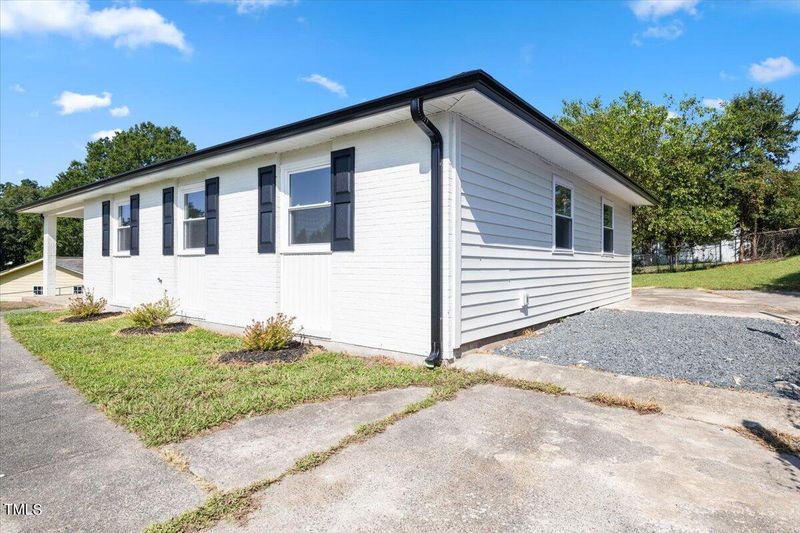 218 Walton St, Durham, NC 27703
