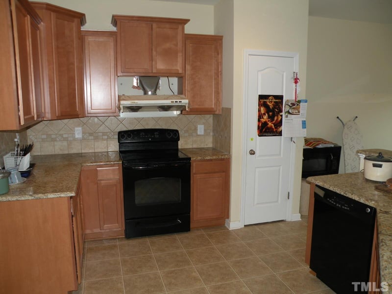 218 Windy Peak Loop, Cary, NC 27519
