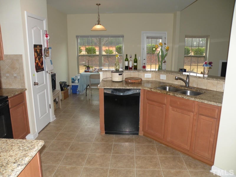 218 Windy Peak Loop, Cary, NC 27519