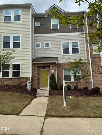 219 Adobe Pl, Cary, NC 27519
