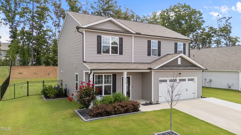 219 Albereto Dr, Clayton, NC 27527