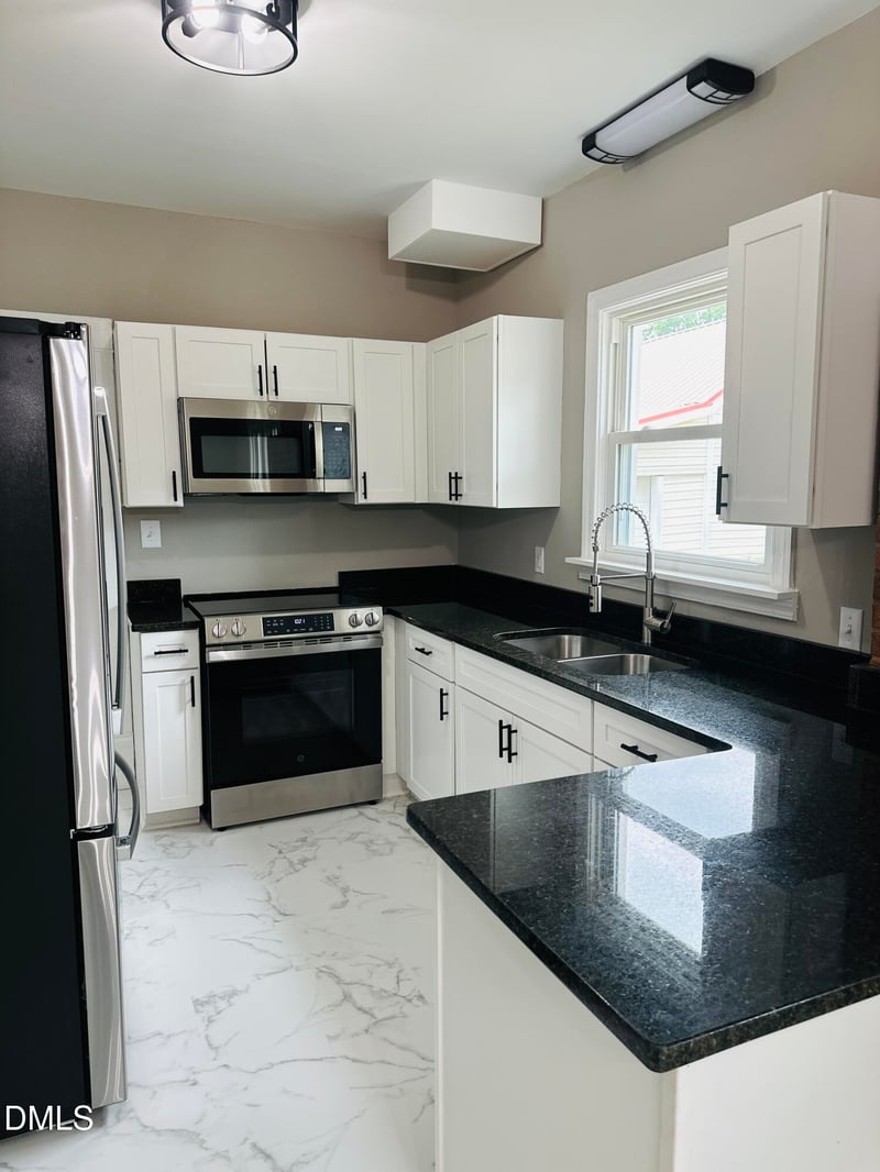 219 Barnette Ave, Roxboro, NC 27573