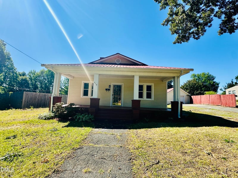 219 Barnette Ave, Roxboro, NC 27573