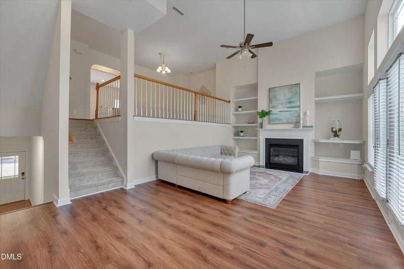 219 Broadgait Brae Rd, Cary, NC 27519