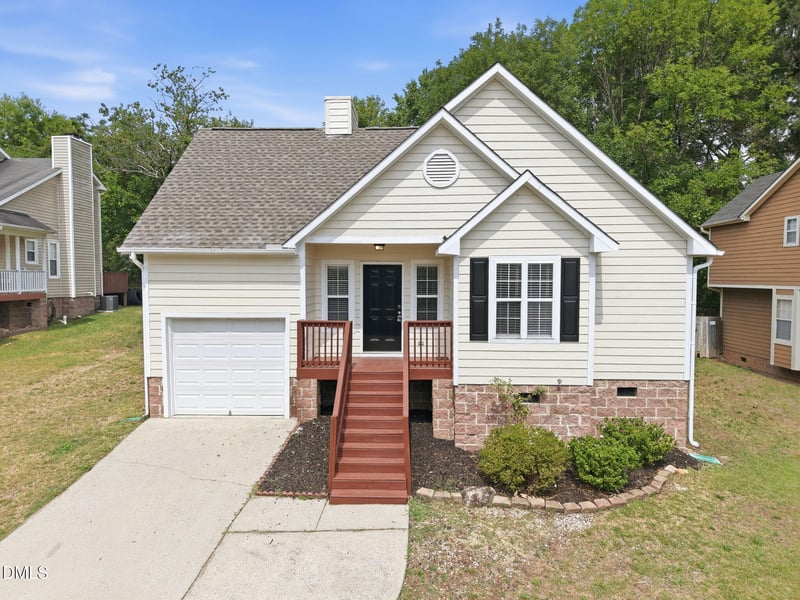 219 Carroll St, Wake Forest, NC 27587
