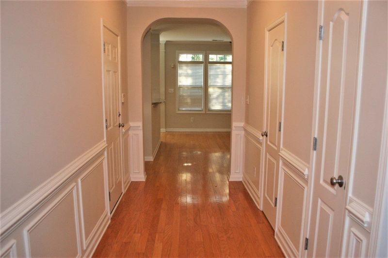 219 Chateau Pl, Chapel Hill, NC 27516