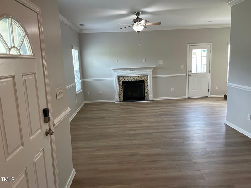 219 Cline Falls Dr, Holly Springs, NC 27540
