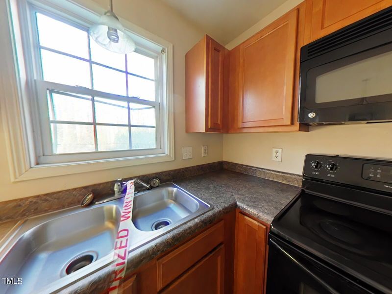219 Gray Ghost St, Benson, NC 27504