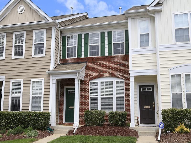 219 Grey Elm Trl, Durham, NC 27713