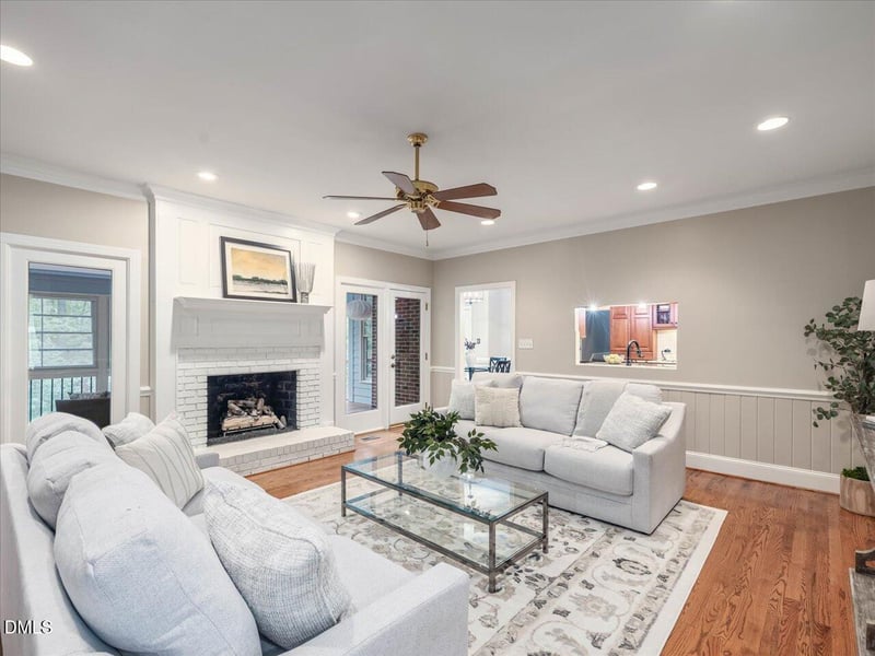 219 Lochside Dr, Cary, NC 27518