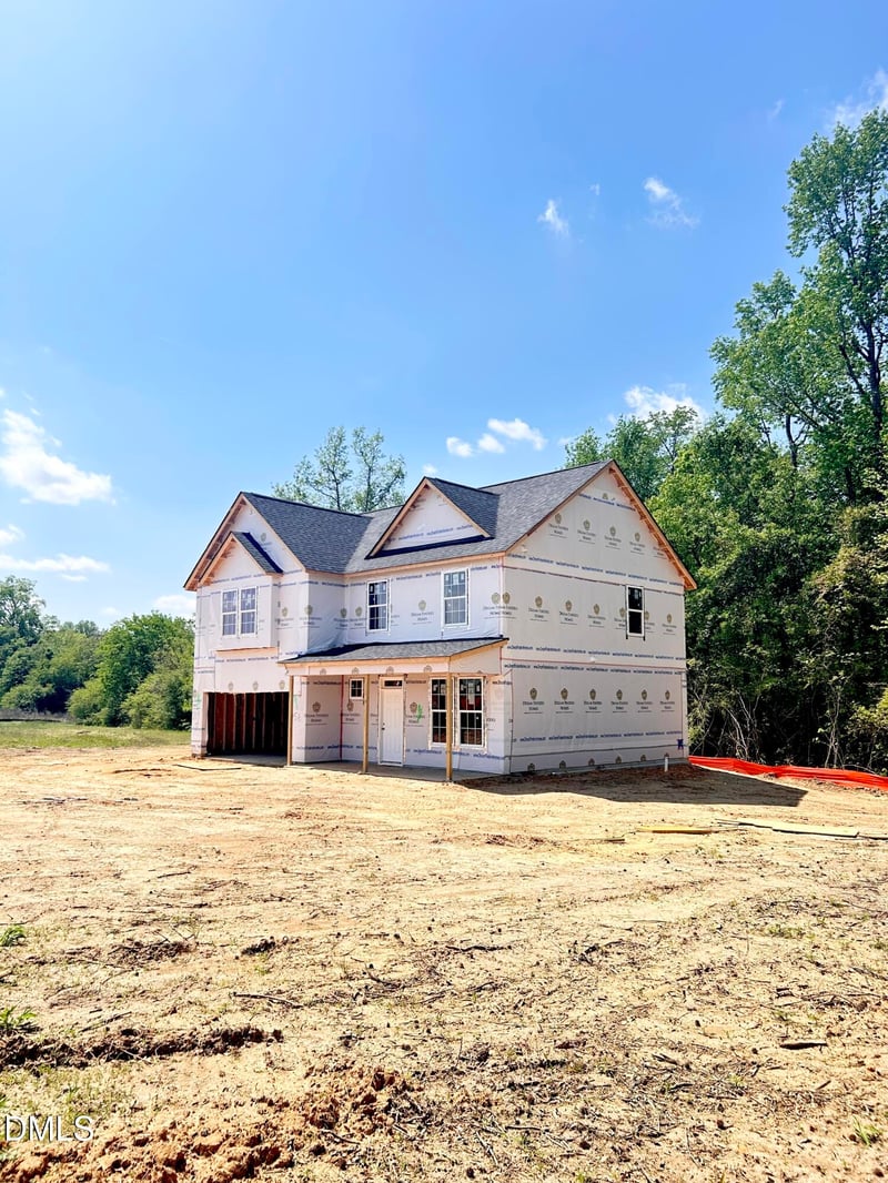 219 Maverick Ln, Dunn, NC 28334
