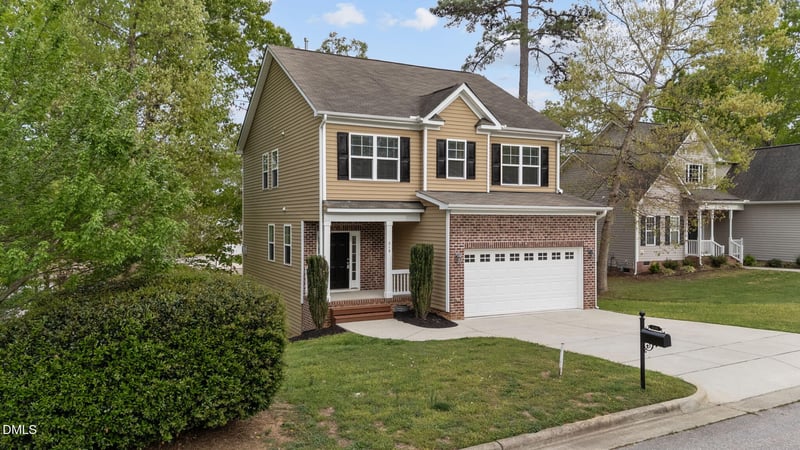 219 Millwood Dr, Clayton, NC 27527