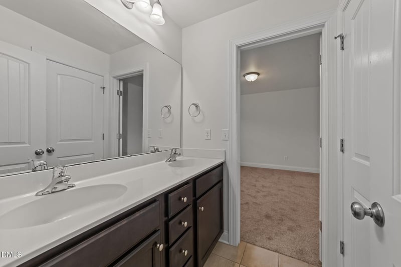 219 Millwood Dr, Clayton, NC 27527