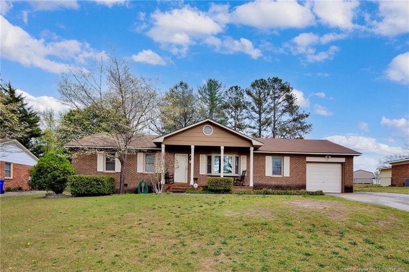 219 Murray Fork Dr, Fayetteville, NC 28314