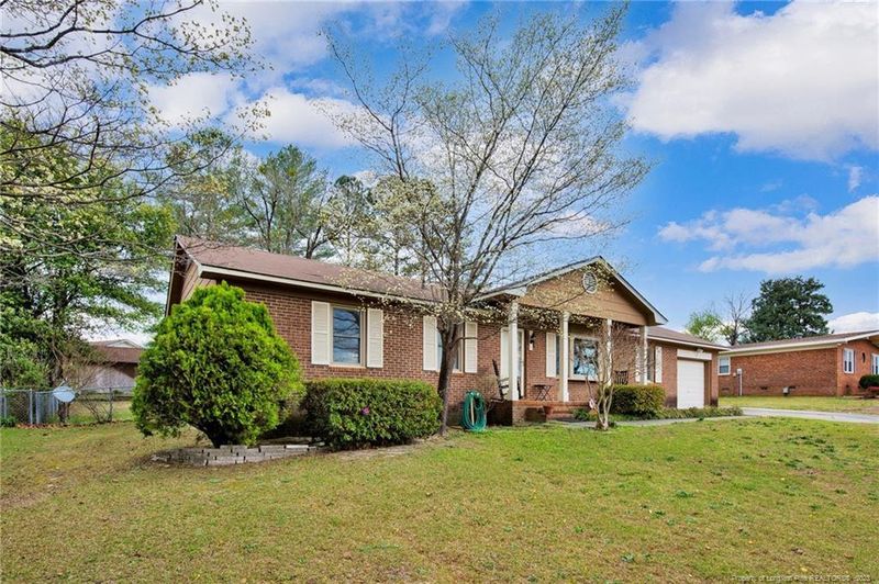 219 Murray Fork Dr, Fayetteville, NC 28314
