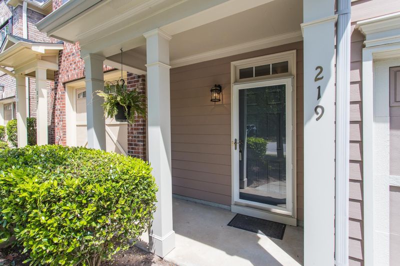 219 Presenteer Trl, Apex, NC 27539