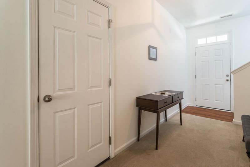 219 Presenteer Trl, Apex, NC 27539