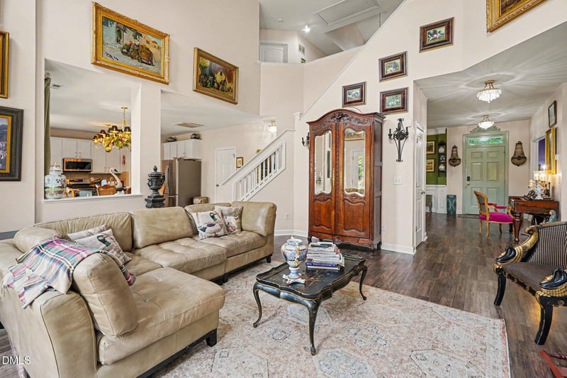 219 Quailwood Dr, Fuquay Varina, NC 27526