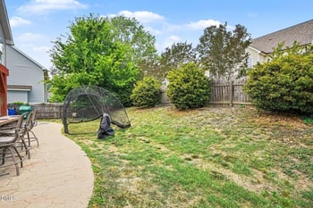219 Quailwood Dr, Fuquay Varina, NC 27526