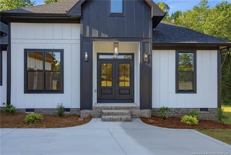 219 Rachel Rd, Fayetteville, NC 28311
