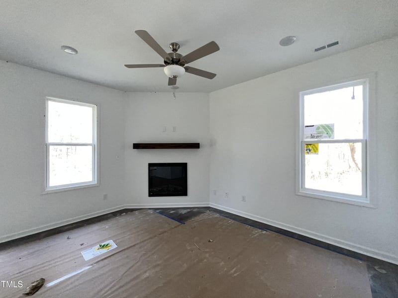 219 W Saltgrass Ln, Smithfield, NC 27577