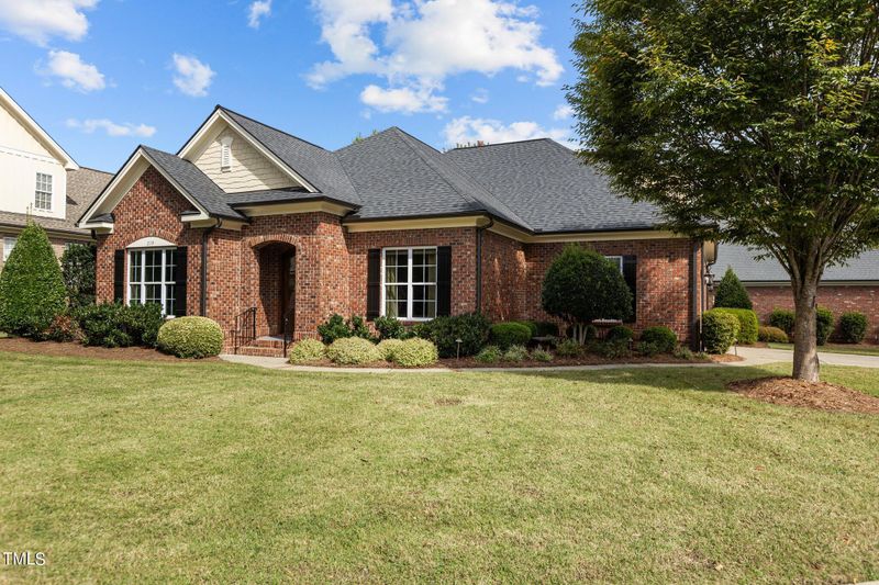 219 Sonoma Valley Dr, Cary, NC 27518
