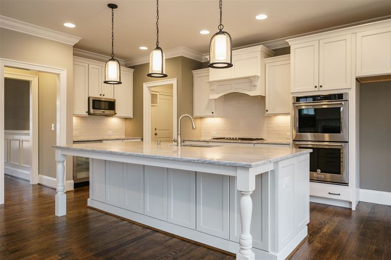 219 Sunset Bluffs Dr, Fuquay Varina, NC 27526