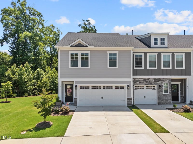 219 Sweetbay Tree Dr, Wendell, NC 27591